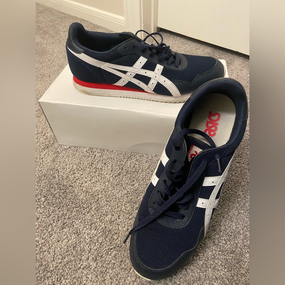 asics navy blue size 10